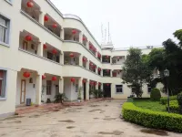 雲南省紅酒莊中国式旅館（紅河ハニ族イ族自治州東風韻小町） 東風韻半島パークカヤック基地周辺のホテル