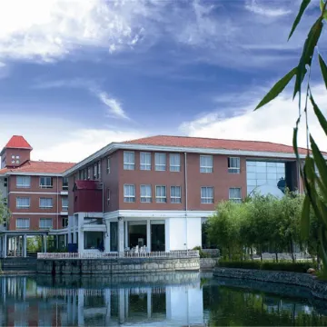 Guanhe International Hotel
