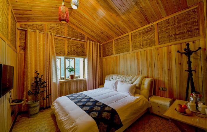 Baoxing Xueshan Home No.46 Inn