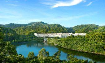 Dongguan MCB Lake Hotel