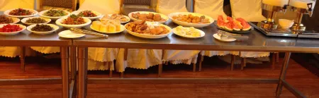 Binfen Grand Hotel Отели рядом со станцией Fanchang West Railway Station