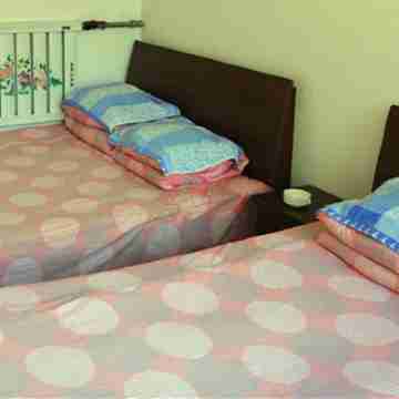 Beijing Golden Apple Inn Rooms