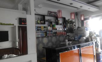 Tiantian Business Hotel