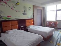 华驿酒店(郑州软件园店) - 标准双床房