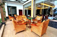 Emeishan Zuiqingyin Hotel - bar
