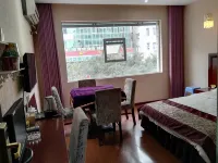 Yunyang Wangzhong Business Hotel