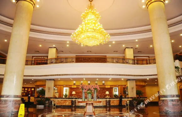 深圳寶明城大酒店（紅花山體育中心店）