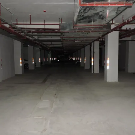 Huaxu Business Hotel