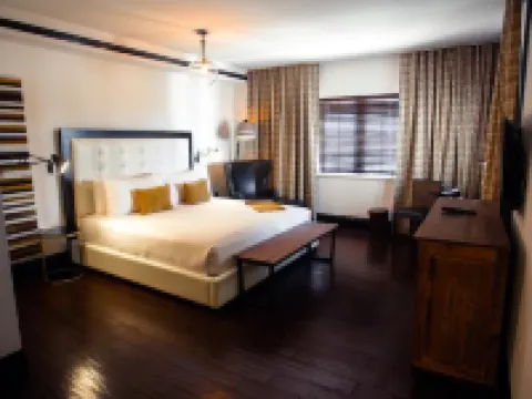 โรงแรมครอยดอน โรงแรมในไมอามีบีช