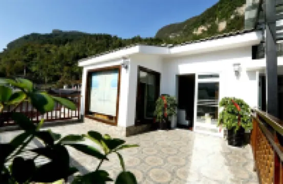 Sunshine after The Rain Inn