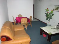 Dingnan Dongyuan Business Hotel