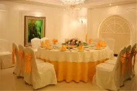 Oriental International Hotel