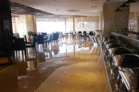Yixin International Hotel