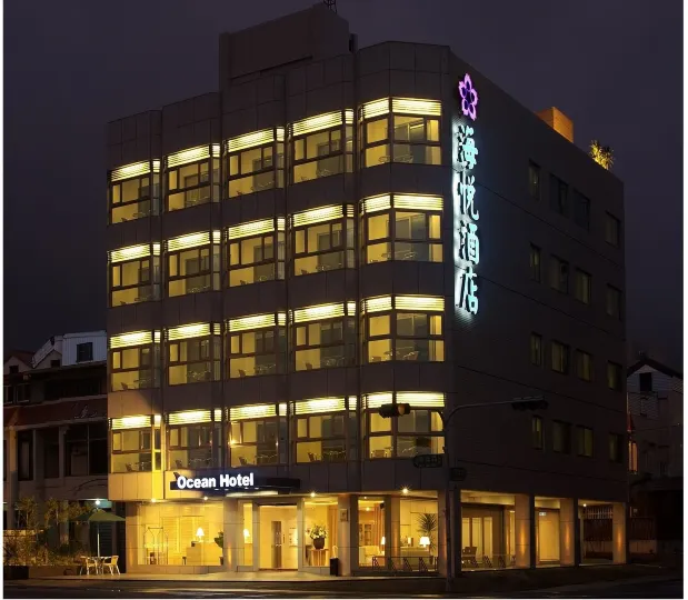 Ocean Hotel