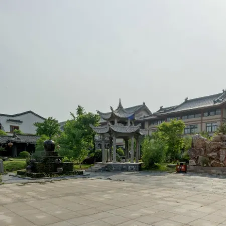 GreenTree Eastern Hotel (Chizhou Yangtze River middle road RT Mart)
