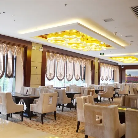Guangzhou Jiulong Hotel (Dushan Bus Terminal)
