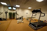 Best Western Plus Hotel Hong Kong - gimnasio