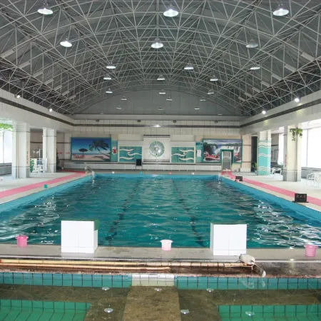 New-Mart Hotel