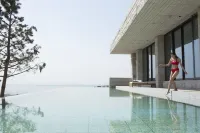 The Lalu Qingdao - bar