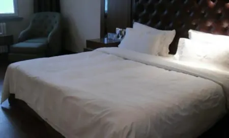 Junyue Express Hotel