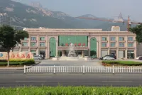 Binhai Hotel - Baarit
