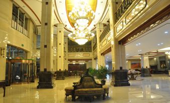 Dongning Huayu Hotel
