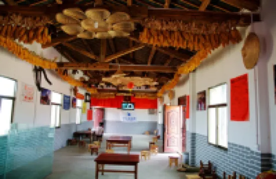 元謀浪巴鋪土林黑紹武攝影之家