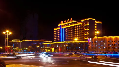 Yanji Baishan Building