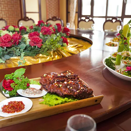 Bazhou Lanyue Manor Hot Spring Hotel