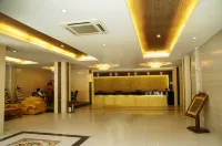 Ambassador Hotel (Wudangshan Flagship) - Bintang 3