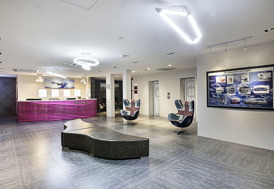 스리 랑깃 호텔 Klia Klia 2 & F1