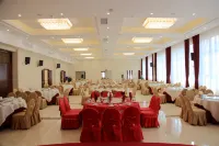 Donglan Dongsheng International Grand Hotel (Wei Baqun Memorial Hall Cultural Square) - Frühstück