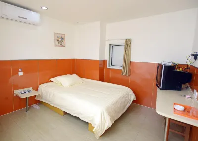 99 Inn (Ningbo Railway Station Liuting Street) Hotels in Ningbo