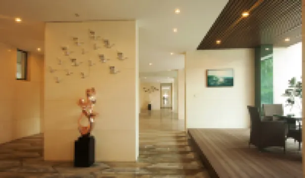 Beibuwan Yihao Dibiao Seaview Apartment Hotel