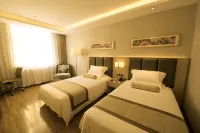 Yitel (Beijing Tiantan) Hotels in Yongdingmen and South Railway Station Area