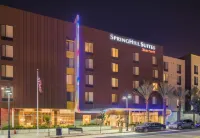 SpringHill Suites Los Angeles Burbank/Downtown Hotels in der Nähe von Sunglass Hut