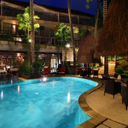Kupu Kupu Jimbaran Beach Club & Spa Отели рядом с достопримечательностью «Пляж Джимбаран»