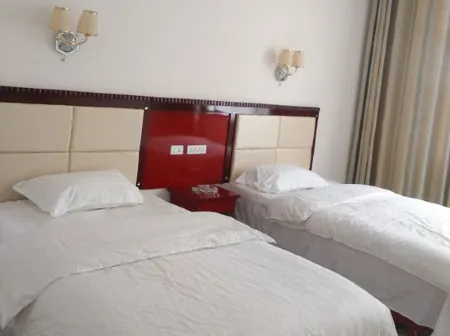 GuangWu Moutain The sunshine station Отели в г. Наньцзян