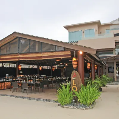 Two Seasons Boracay Resort Отели рядом с достопримечательностью «Белый пляж — станция 1»