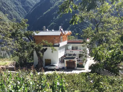 Qianxi Hotel Hotel dekat Cizhong Catholic Church