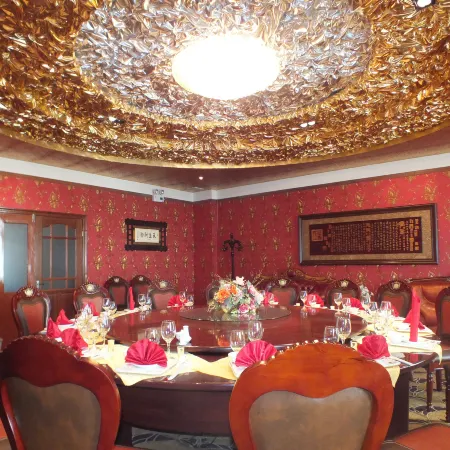 Jinta Hotel