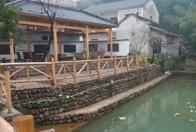 Chunlin Hotel