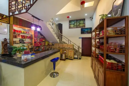 Wuyishan Yijia Express Hotel Отели рядом с достопримечательностью «Wuyishan Pedestrian Street»