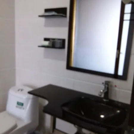 Huaihua Dongxin Hotel