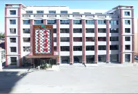 Jinshunda Hotel (Wengniute Banner Wudan Town Store)