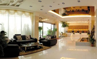 Yidu Dongjun Business Hotel