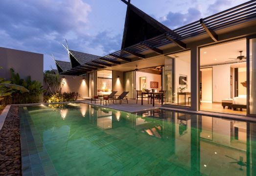 3. 아난타라 베이케..