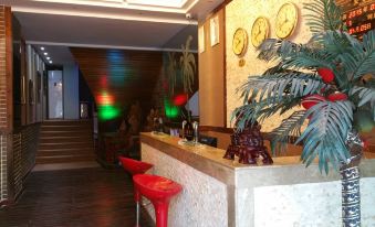 Quxian Yedao Customs Theme Hotel