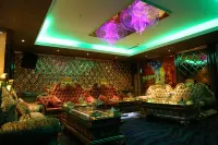 Hetianxia International Hotel (Hotan Night Market)