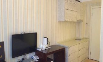 Hunchunwangjia Business Hotel